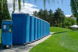 Best VIP or Luxury Restroom Trailers  in Winsted, MN